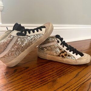 Golden Goose midstar   Size 35.